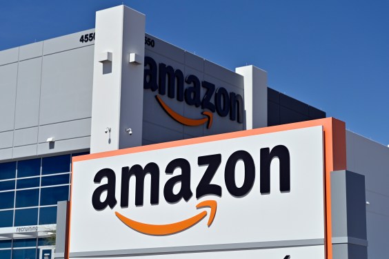 Amazon Terminates Personal File Storage Service to Focus More on Photo Storage